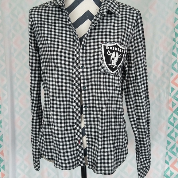 Custom Raiders flannel - Picture 2 of 4